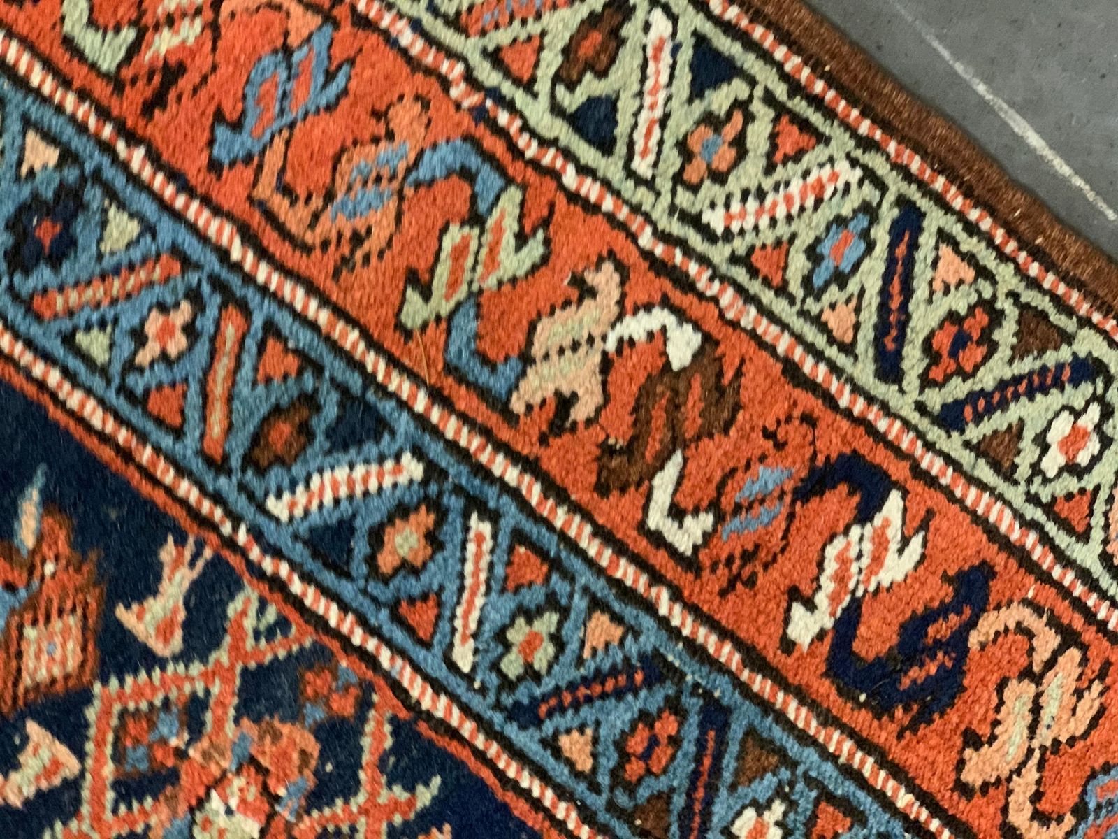 Tapis de couloir d'époque en laine, fait main, motifs tribaux traditionnels photo 6320.0