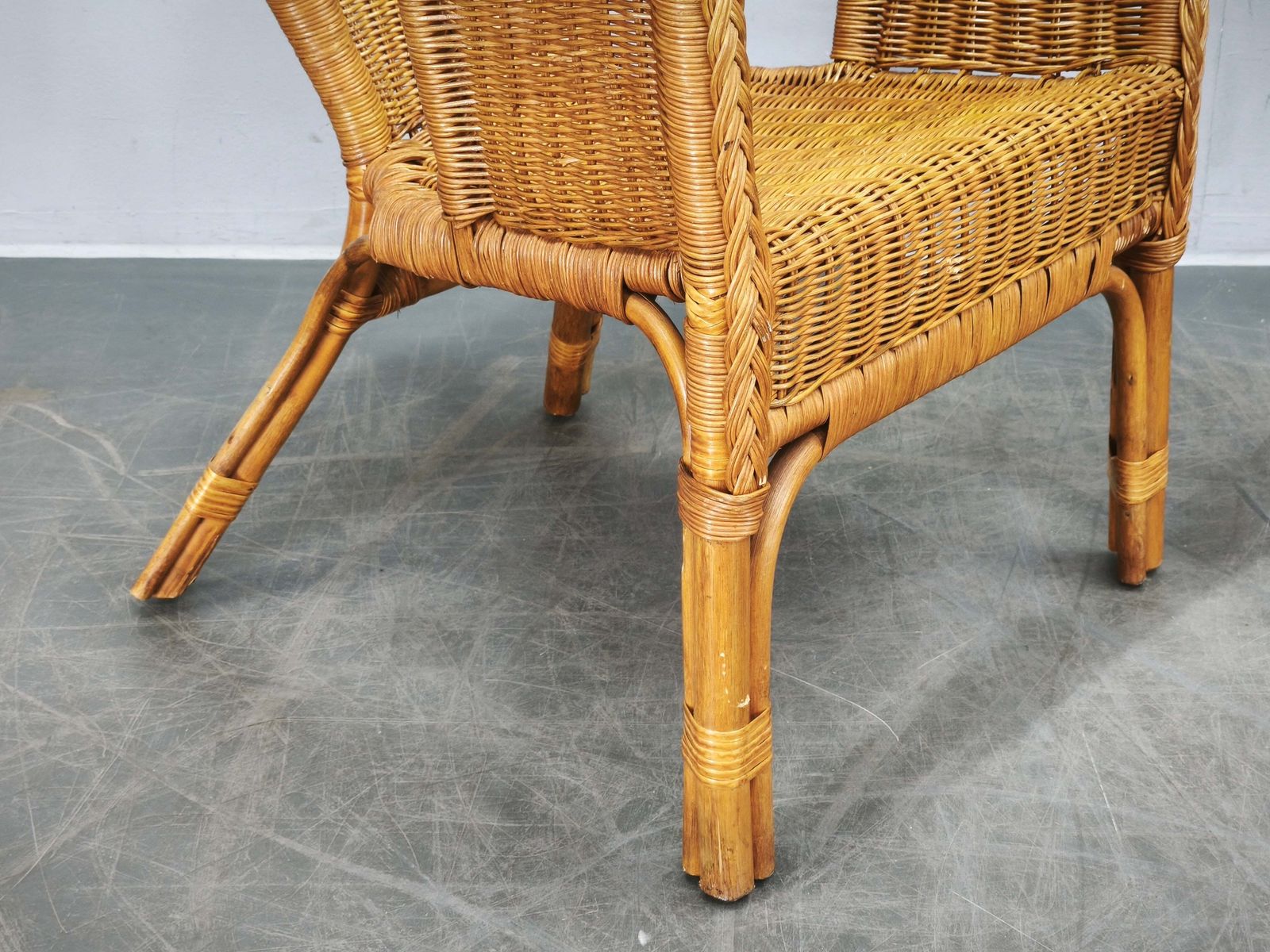 photo furniture 1950s Italian Rattan And Wicker Lounge Set, Four Armchairs And Table