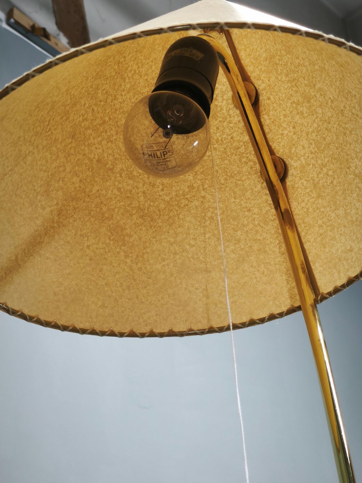Lampadaire tchèque années 1960 à double abat-jour en papier fait main, style japonais photo buy