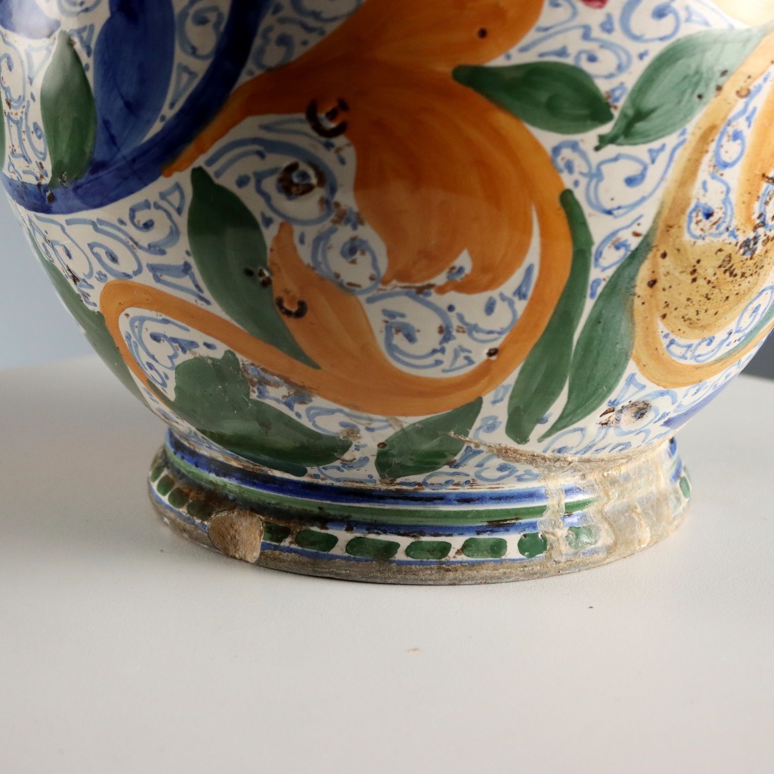 Antiek Amphora handgeschilderd majolica Italië 20e eeuw photo vintage
