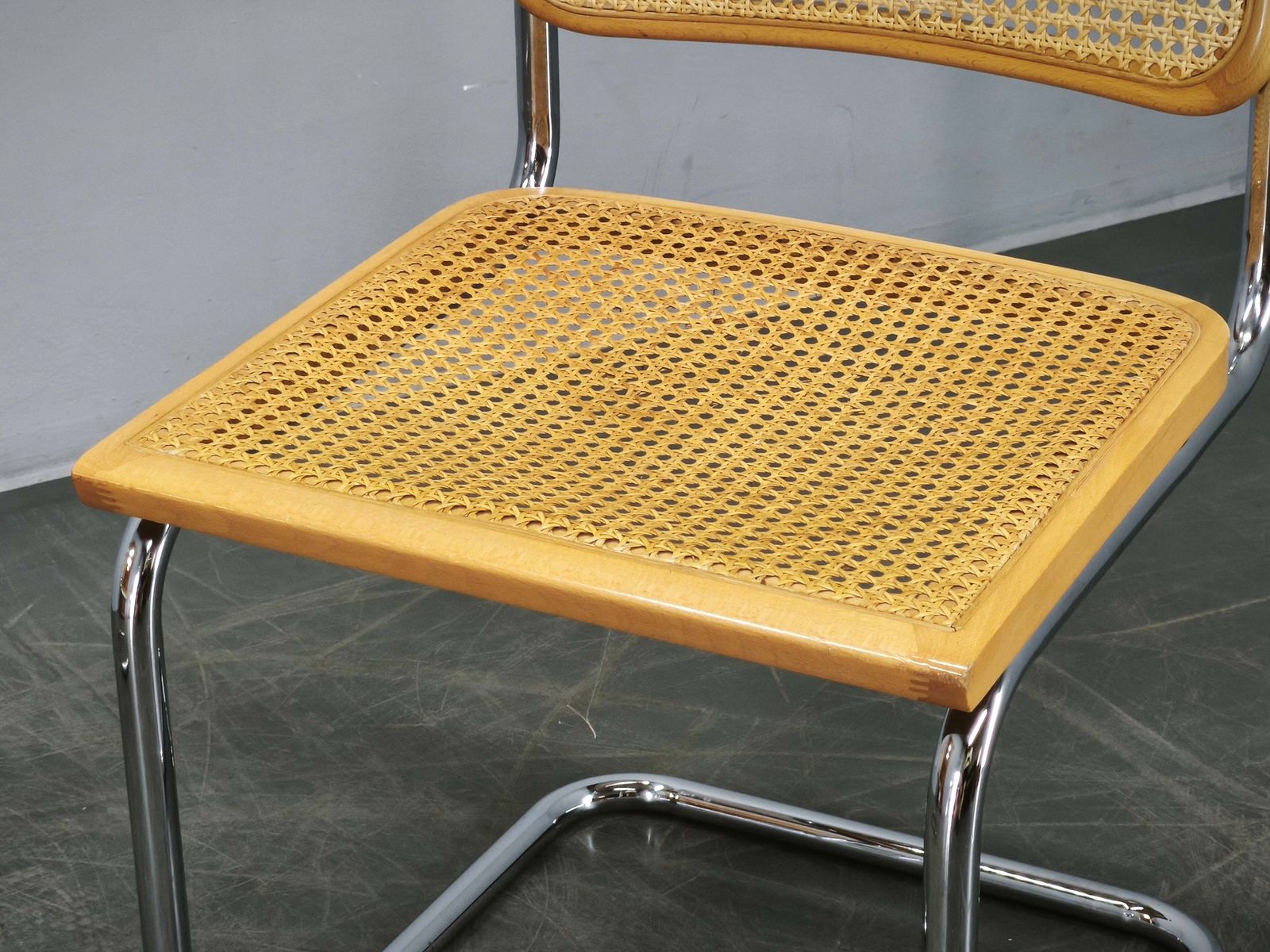 Meubels Paar Italiaanse Cesca Cantilever Stoelen naar Marcel Breuer, jaren 1970 photo