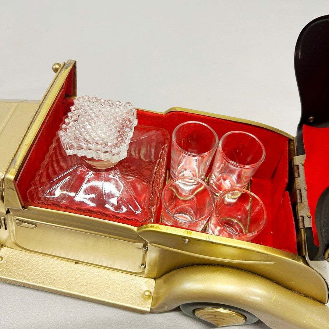 photo for sale Service à décanter musical d'époque Rolls Royce avec carafe en cristal et 4 verres à liqueur