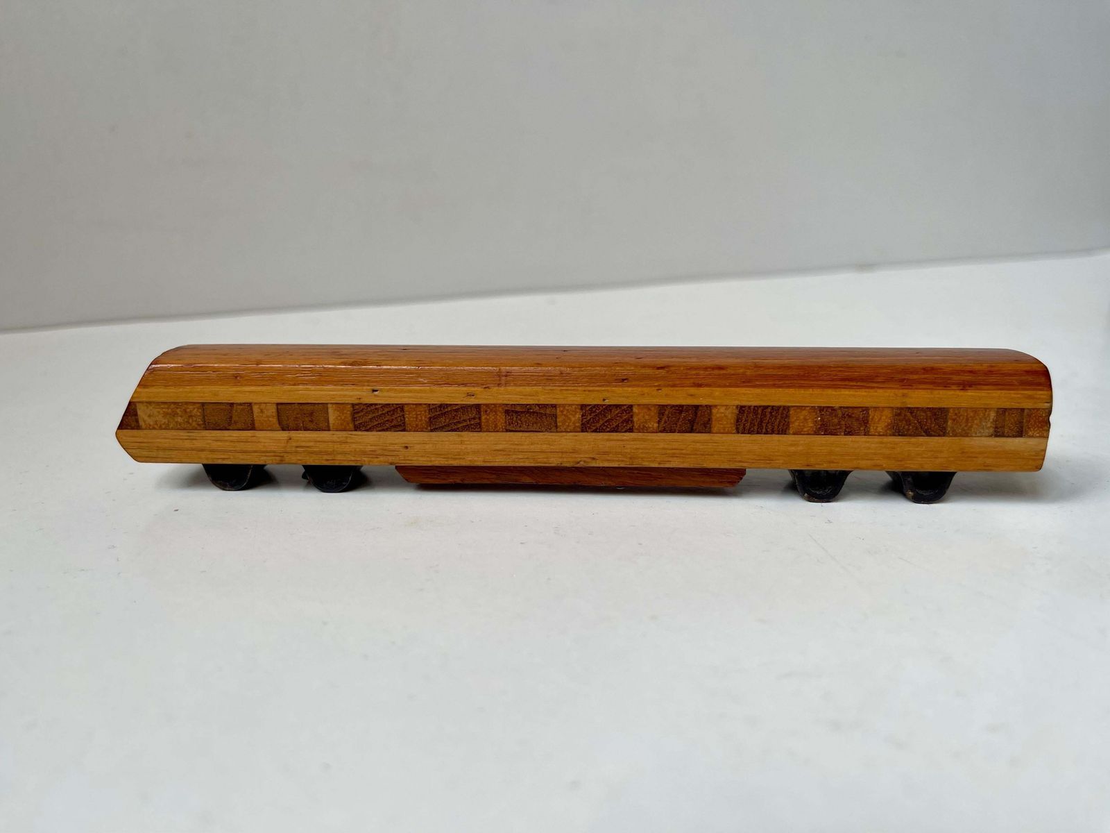 Scandinavische Mid-Century raket kurkentrekker & trein flessenopener, jaren 1960 photo vinterior