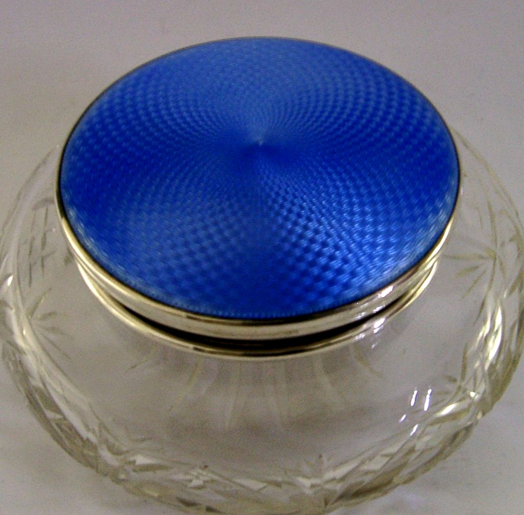 Pot en argent massif sterling Art déco, verre taillé et émail bleu, 10,8 cm, 1930, d'époque