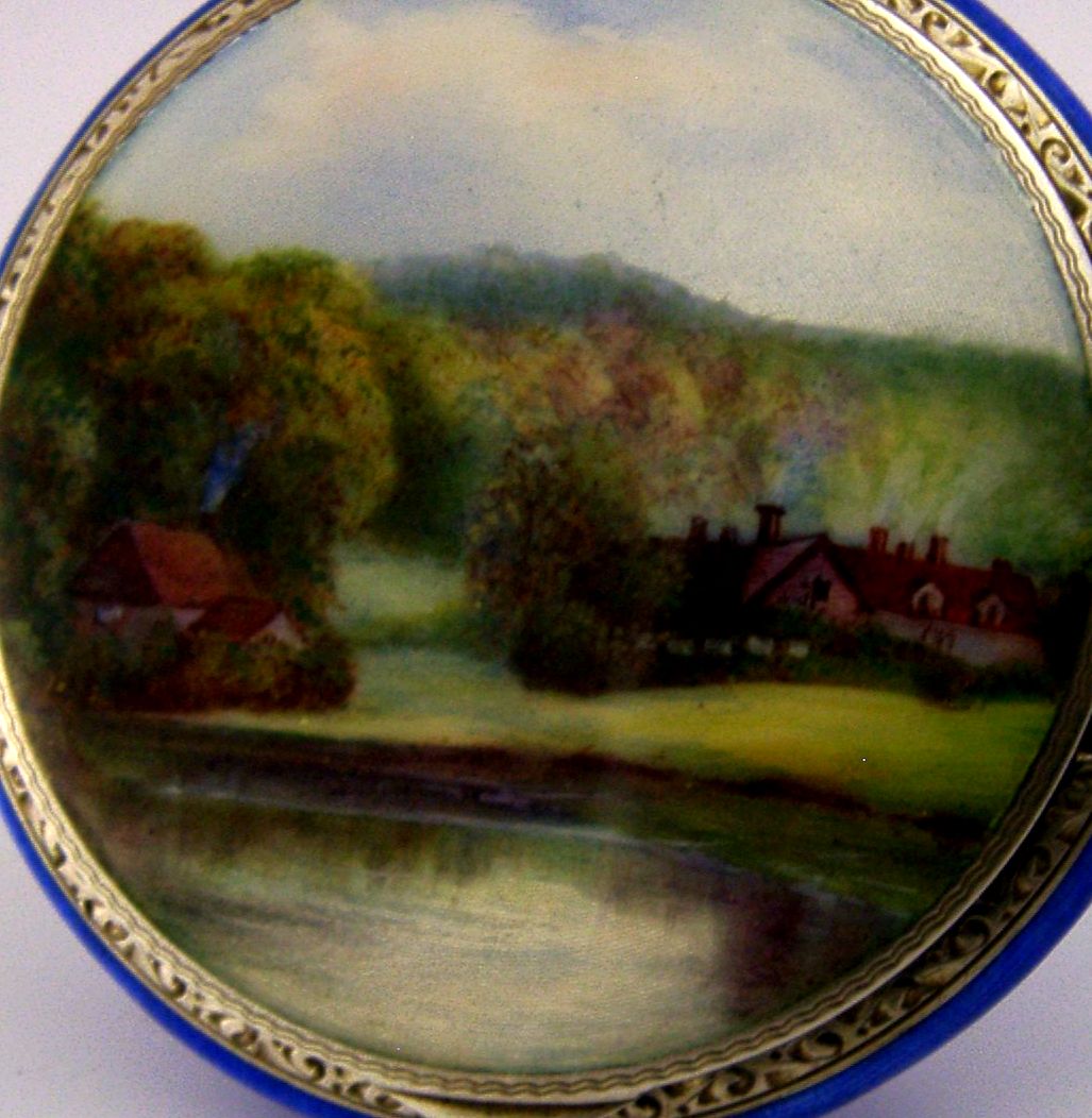 Antiek Sterling Zilveren Email Compact 1927, Handgeschilderd photo furniture