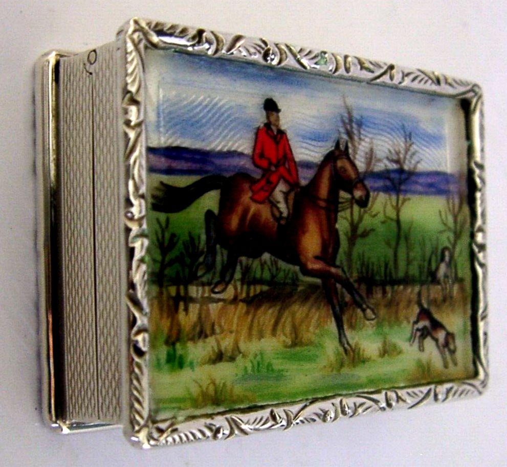 Top Quality Sterling Silver Enamel Fox Hunting Horse Riding Snuff Box 1977