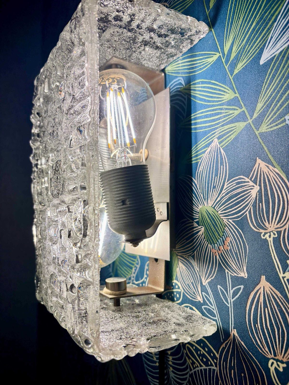 Wandlamp van Wila, jaren 1970 photo vintage