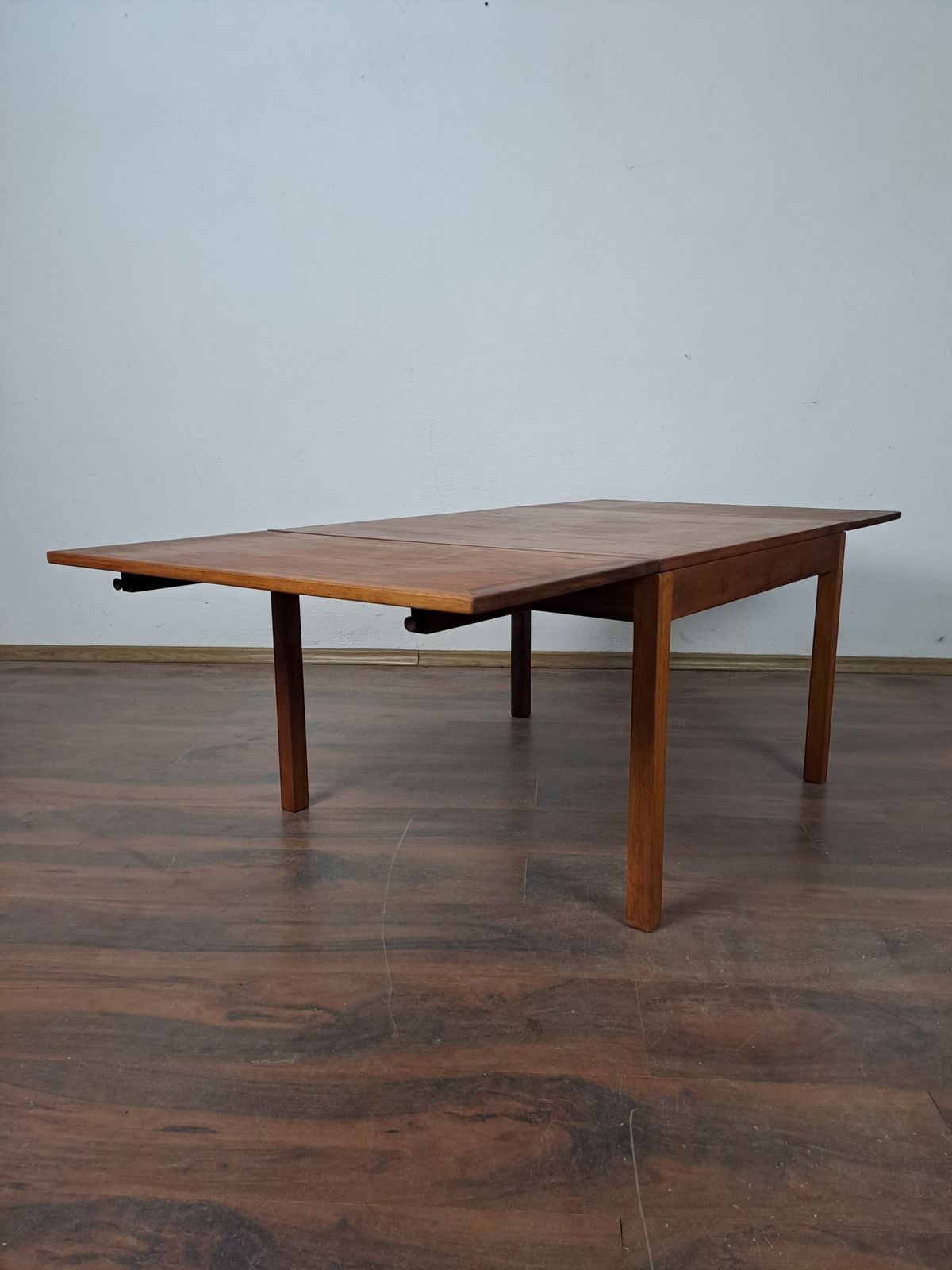 Børge Mogensen Extendable Coffee Table In Teak, Danish Mid Century 1960s photo Furniture