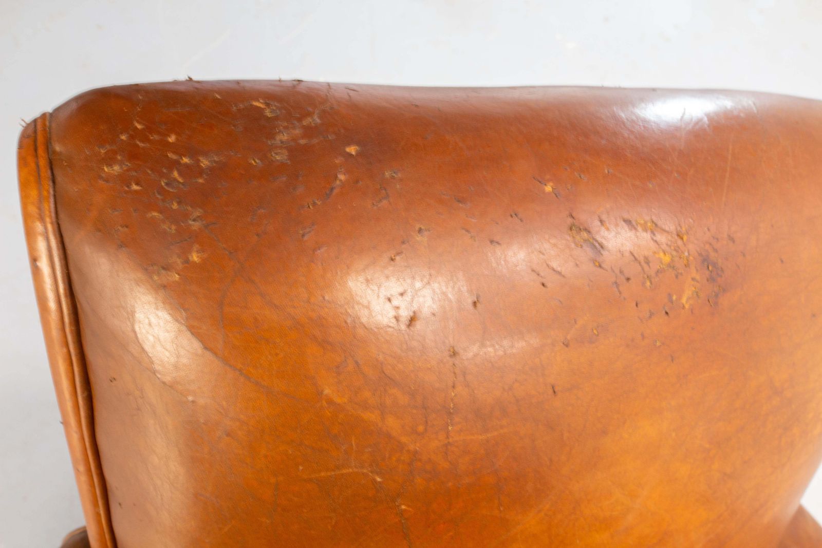 photo furniture Antique Pair Club Armchair Fauteuil Cognac Leather & Fabric French, Circa 1930