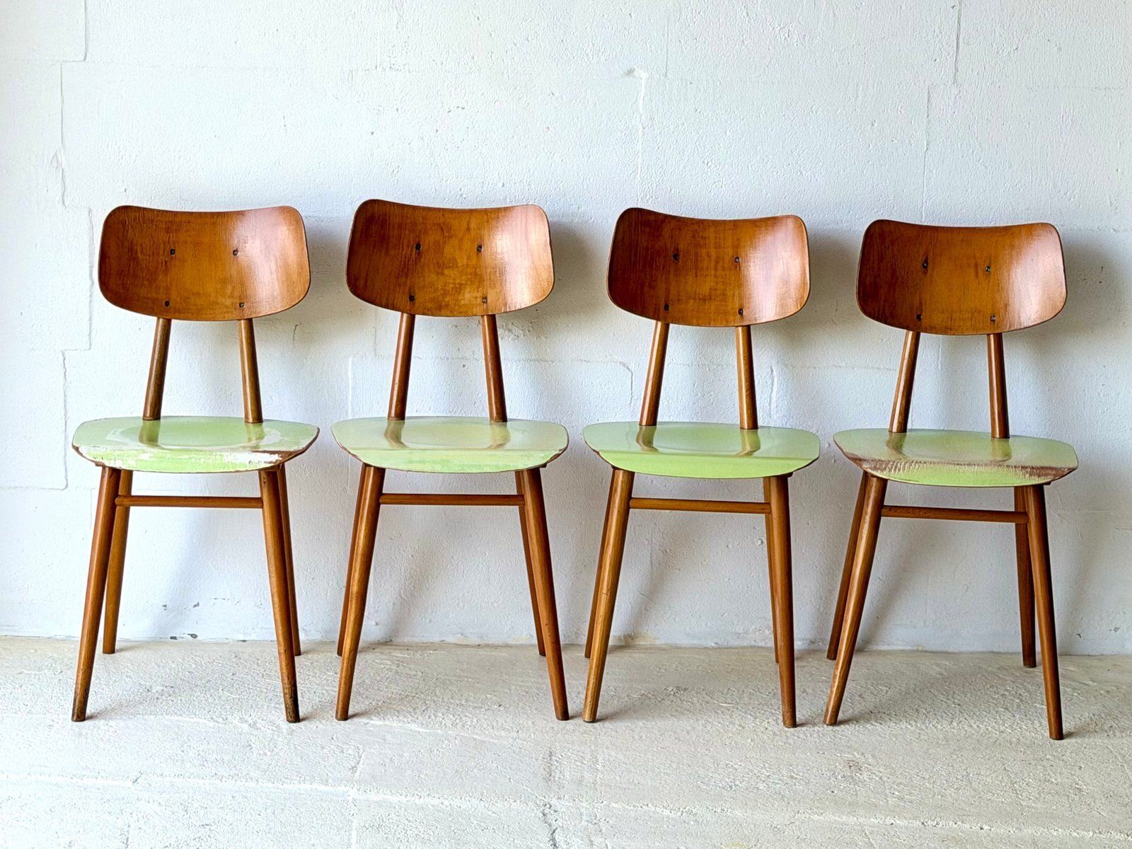 Bistrostoelen van Ton, 1960, set van 4