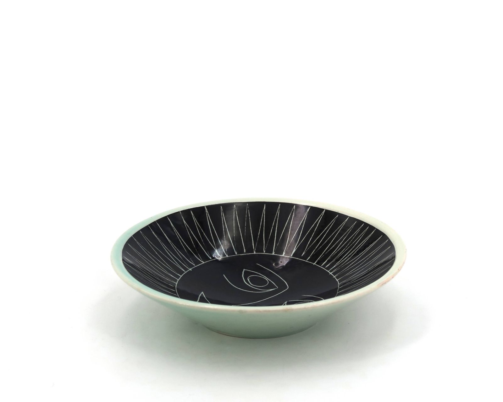 Vide-poche en céramique par Jacques Pouchain, soleil à visage, années 1950. photo furniture