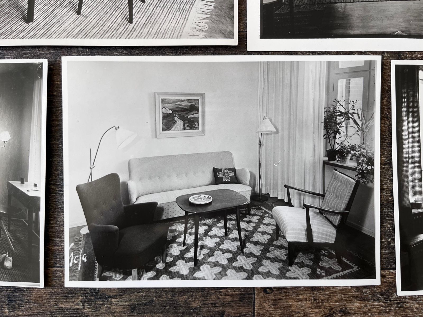 Ensemble de 18 photos d'intérieur, mobilier scandinave, Suède, années 1950 photo vinterior