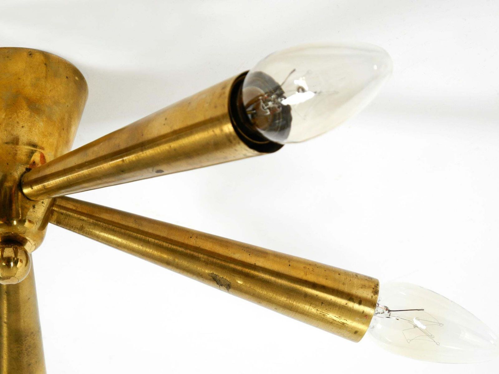 621.0 Kleine mid-century modern messing Sputnik plafondlamp met vijf armen photo