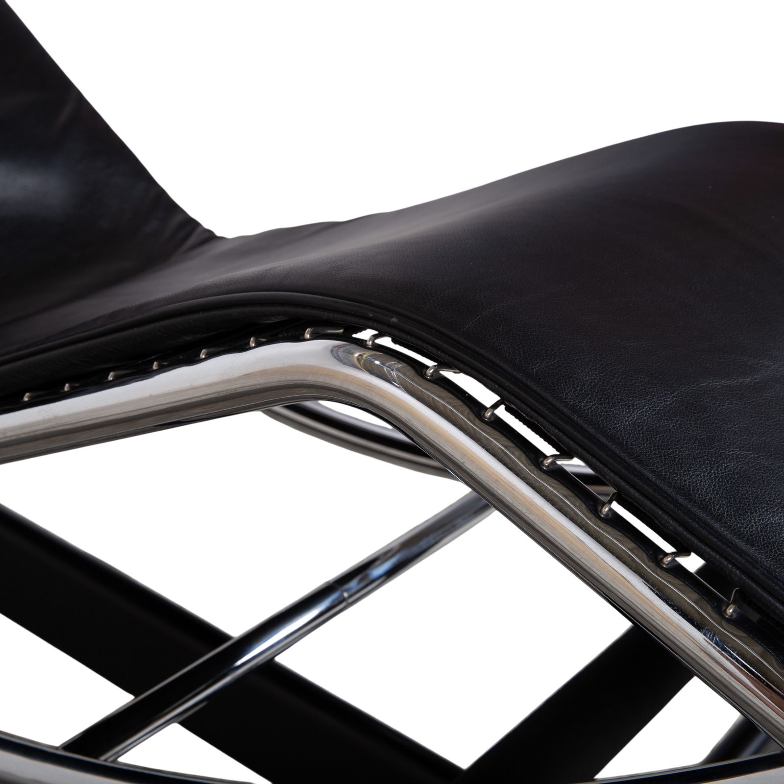 Cassina Le Corbusier Lc 4 Leather Chaise Lounge Black Bauhaus photo vintage