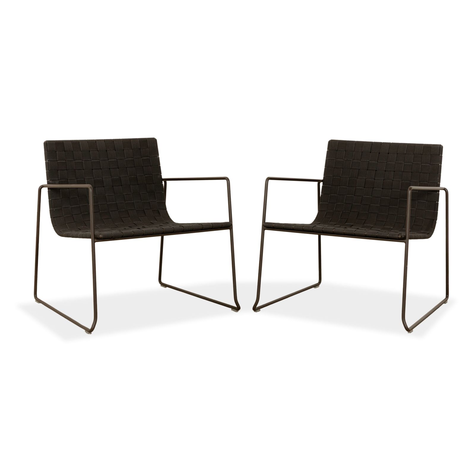 Set van 2 Andreu World Trenza Metal fauteuils zwart donkerbruin outdoor tuin