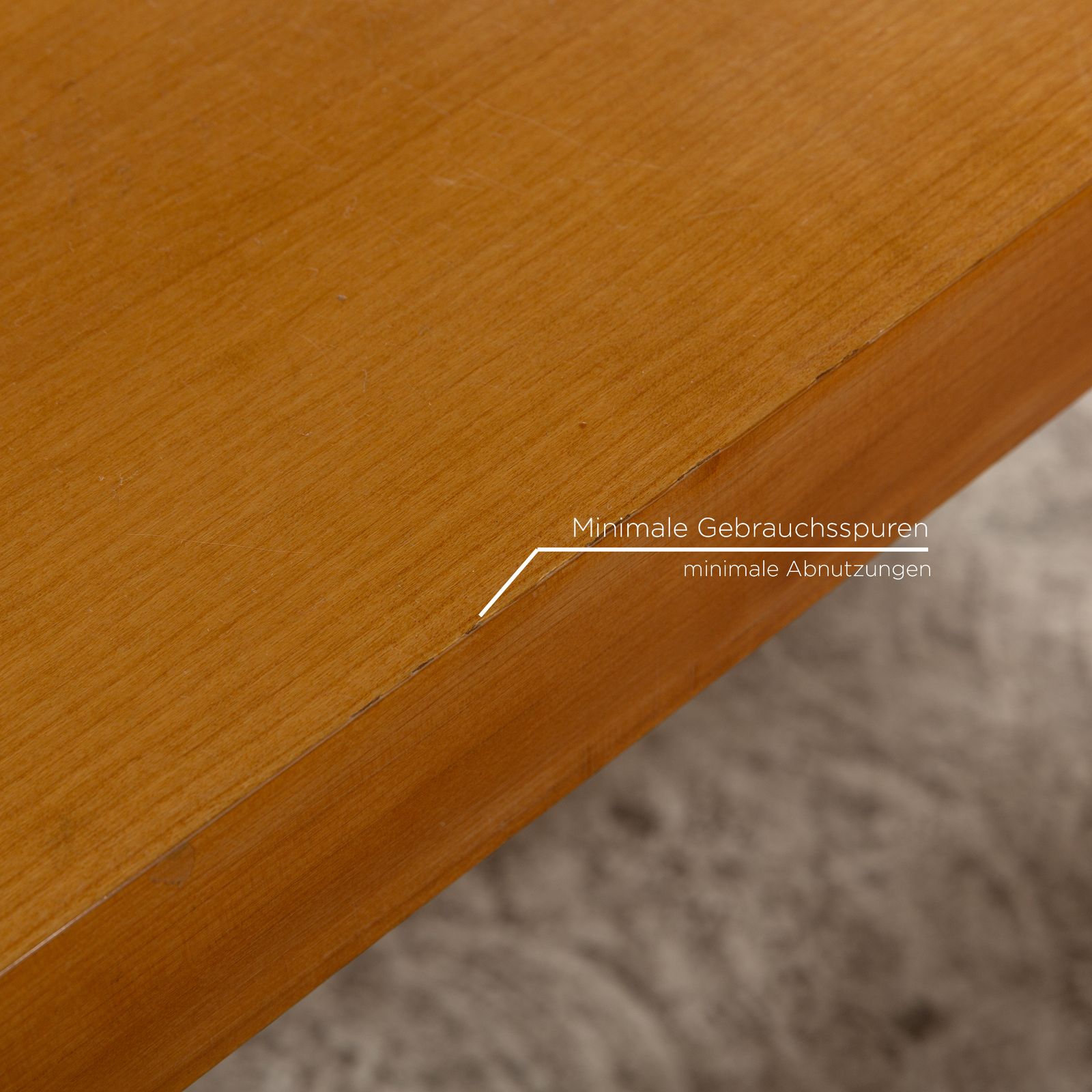 Ensemble de tables Cassina Taliesin en bois de cerisier brun, par Frank Lloyd Wright photo vinterior