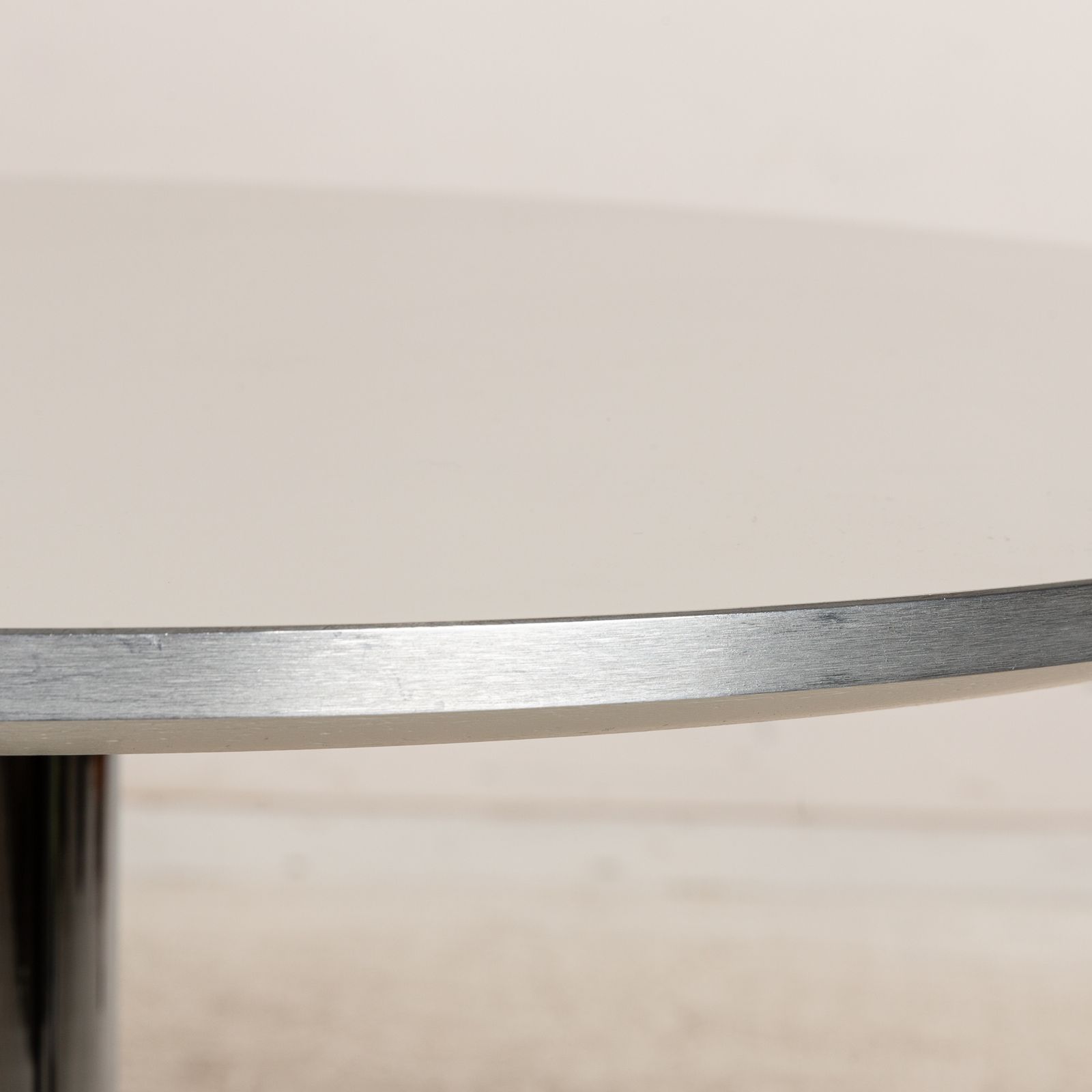 Fritz Hansen Wooden Dining Set White 6x Bar Table 75 X 75 X 108 Cm photo for sale