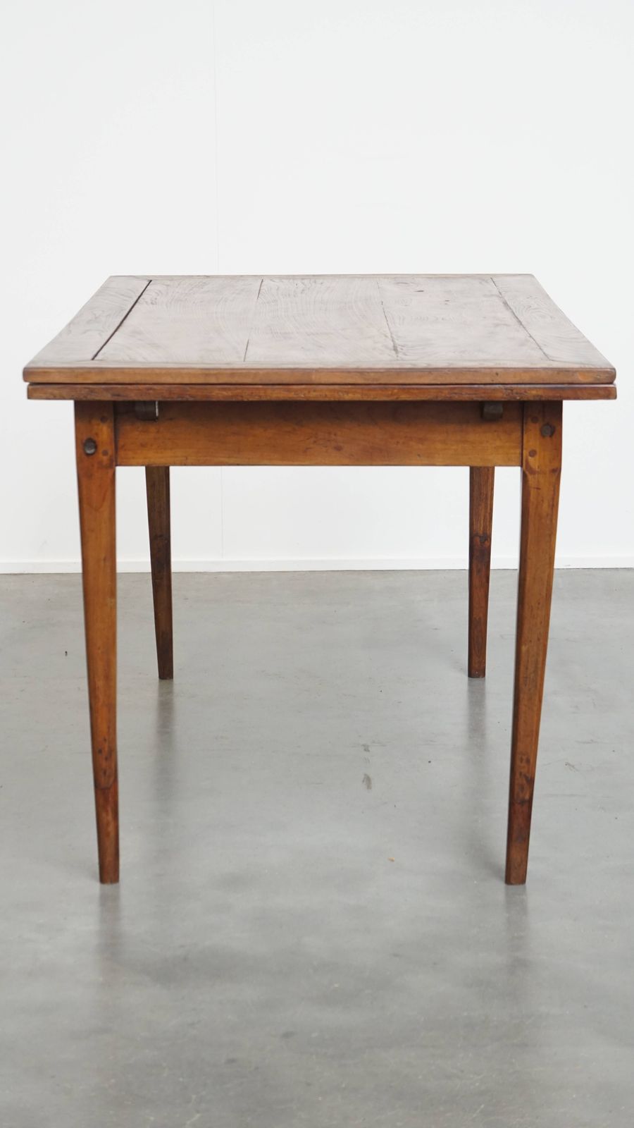 Functional And Beautiful Antique English Extendable Dining Table Made Of Elm And Cherry Wood photo 2519.0