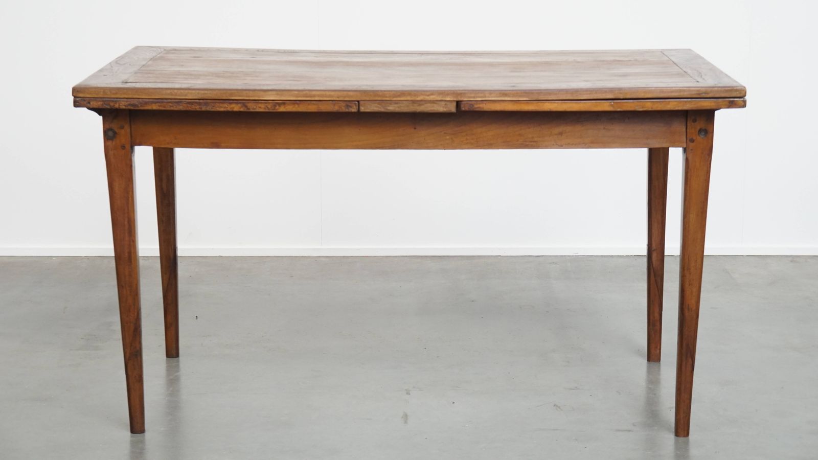 Functional And Beautiful Antique English Extendable Dining Table Made Of Elm And Cherry Wood photo vinterior