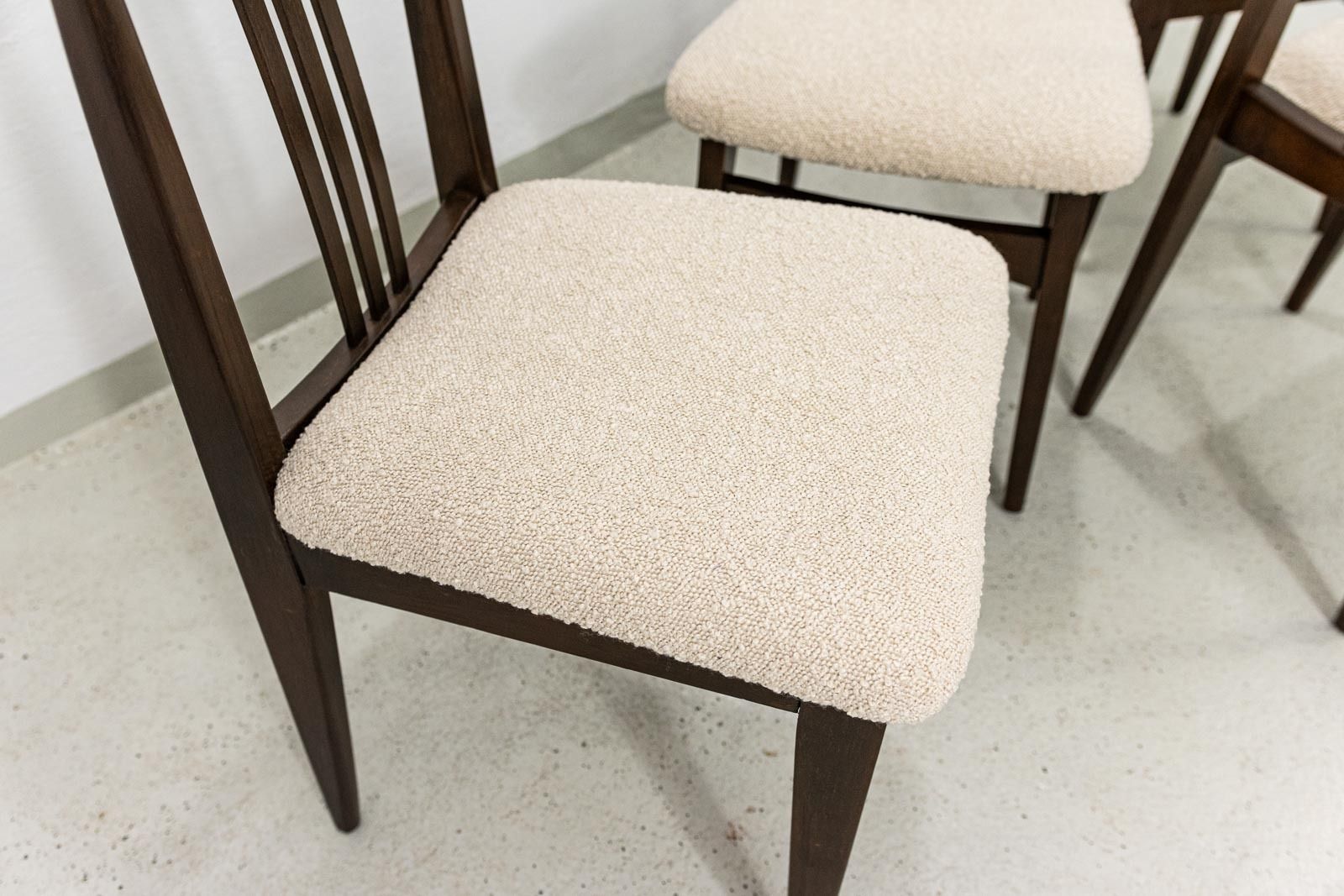photo vintage Vintage Dining Chairs Designed By M. Zieliński, 1960's, Set Of 4