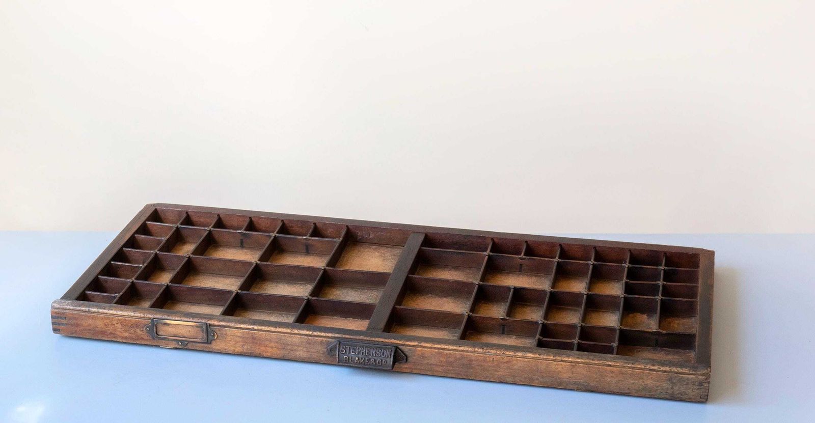 210.0 Antique English Stephenson Blake & Co Letterpress Printer’s Tray – Wooden Type Case With Brass Corners – Wall Display Shelf photo