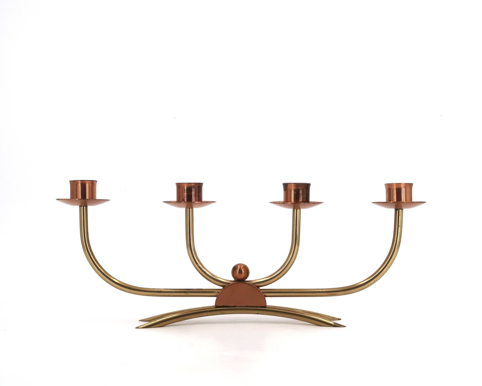 Chandelier scandinave à quatre branches en cuivre et laiton, années 1950 photo for sale