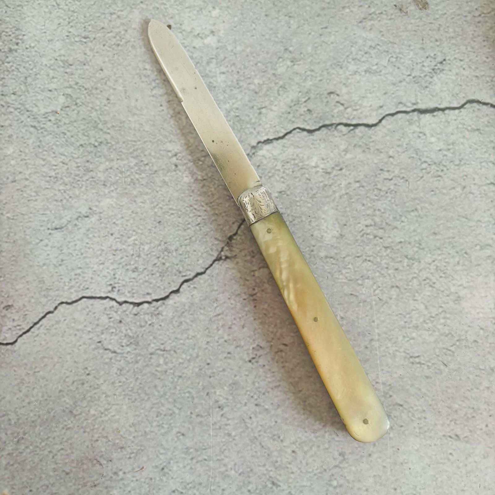 Silver And Mother Of Pearl Folding Fruit Knife 1914 photo vinterior