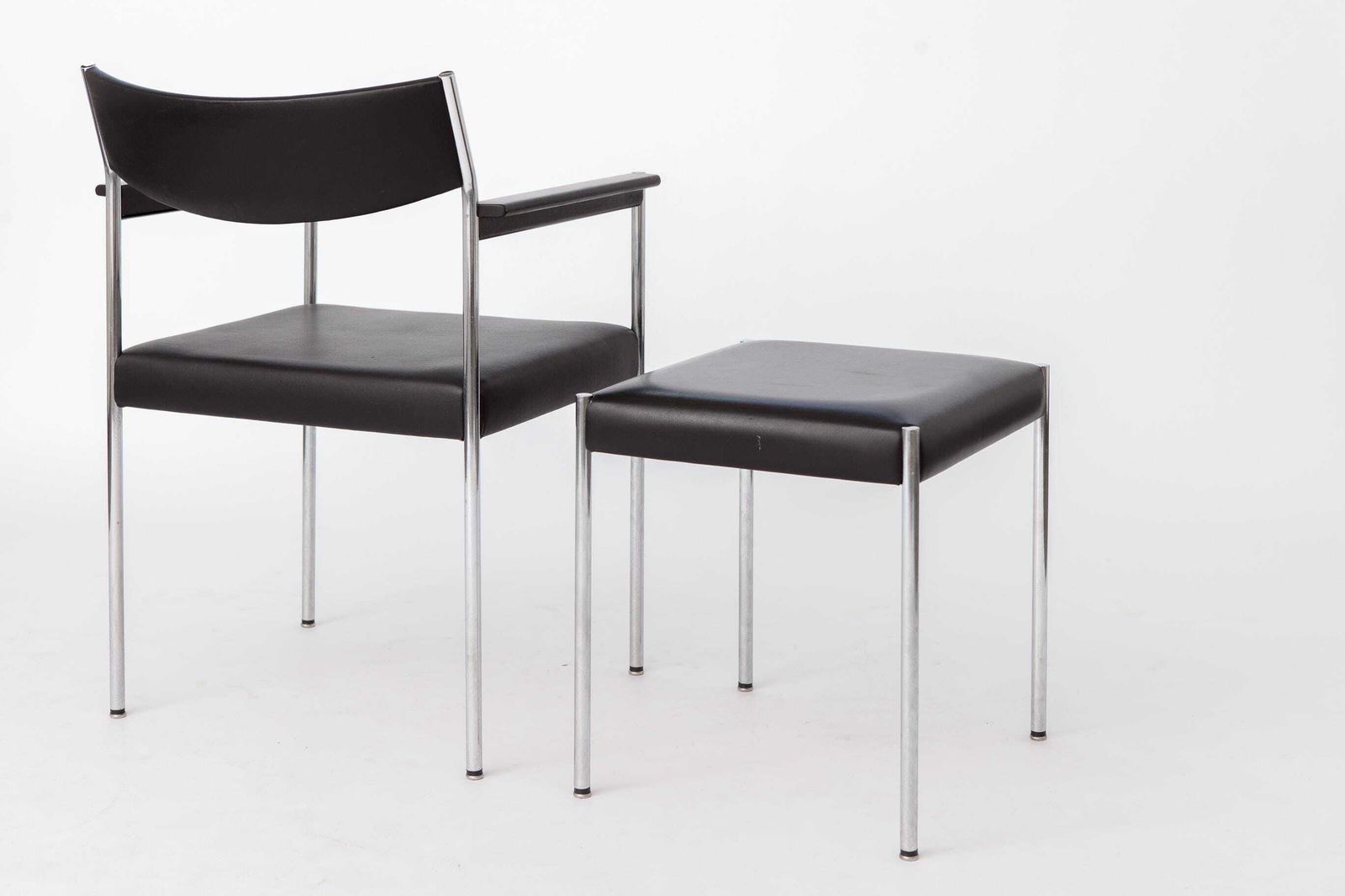 photo furniture Edlef Bandixen Armchair & Stool For Kusch + Co | Bauhaus Lounge Set | Germany, 1970s