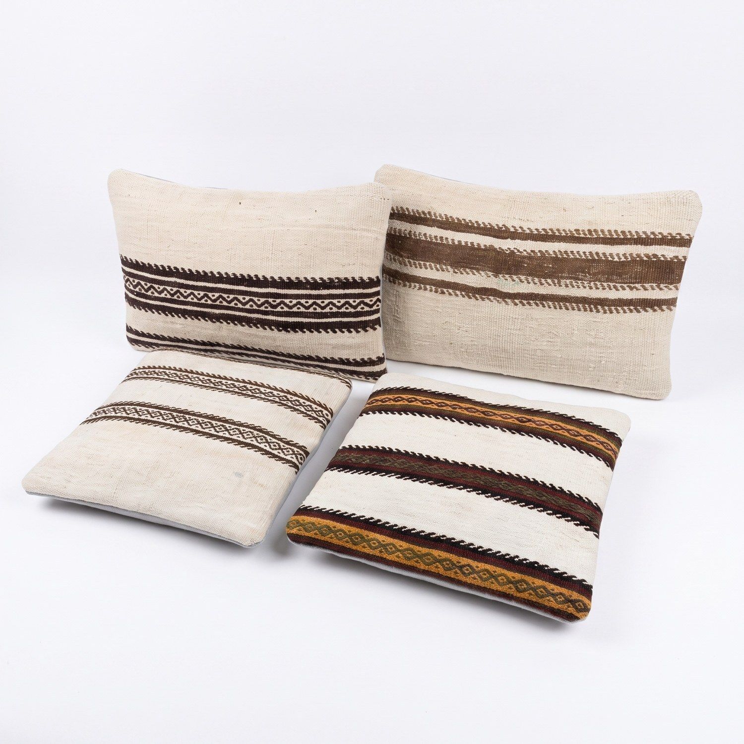 Housse de coussin lombaire Oushak Kilim 40 x 60 cm, lot de quatre photo furniture