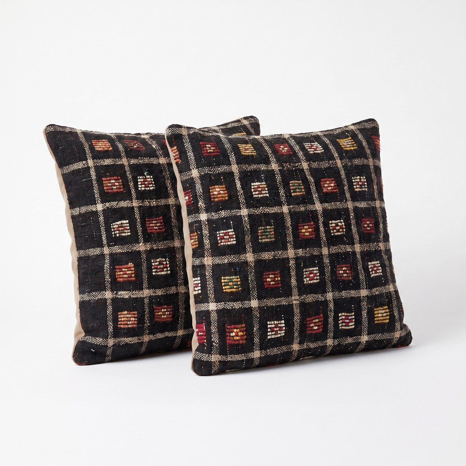 Turkische Kilim Kussenhoes 60 x 60 cm, Set van Twee photo furniture
