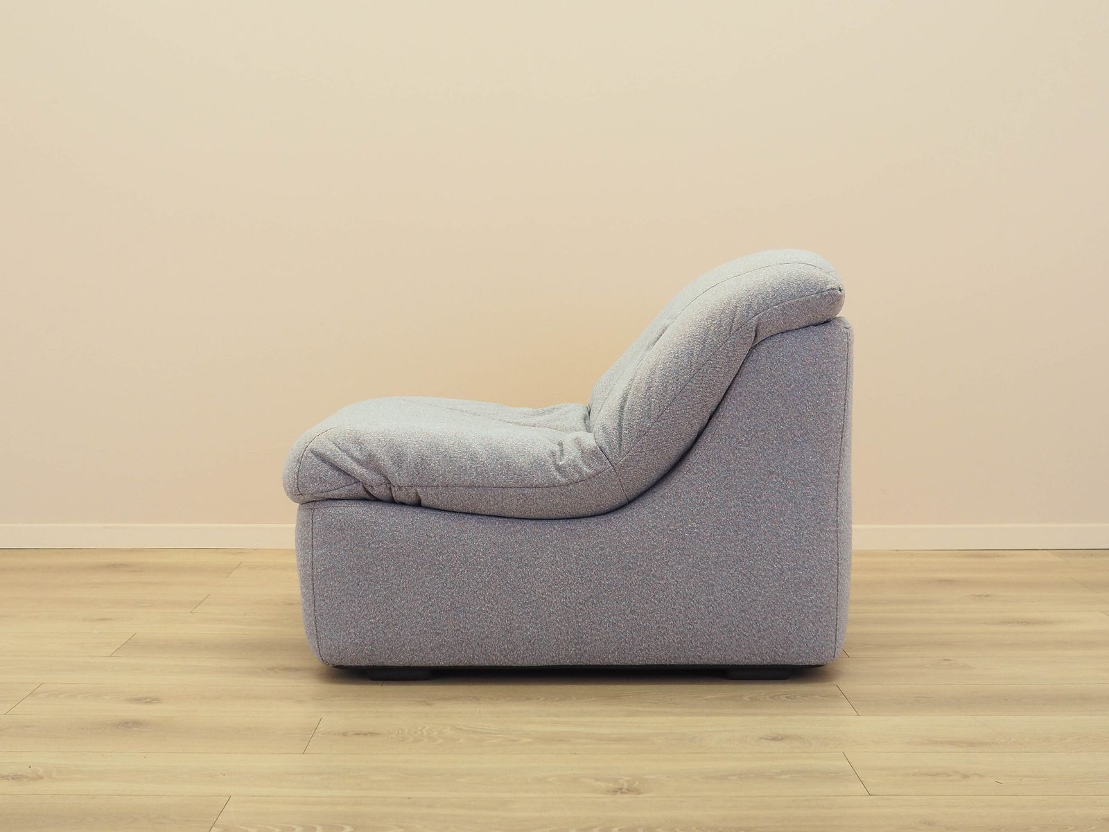 Fauteuil lounge italien Space Age, années 1970, en tissu gris, design organique photo Mobilier