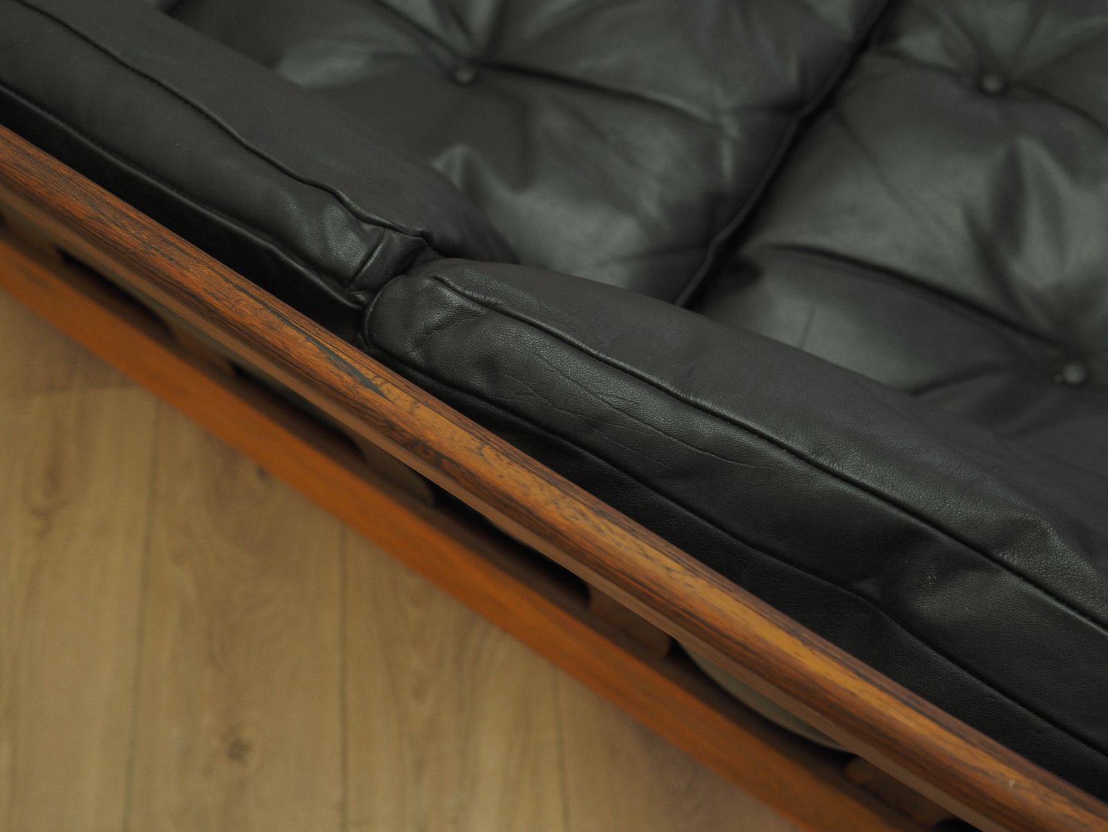 photo vinterior Three Seater Sofa By Gunnar Myrstrand For Källemo, Wood And Leather, 1960s