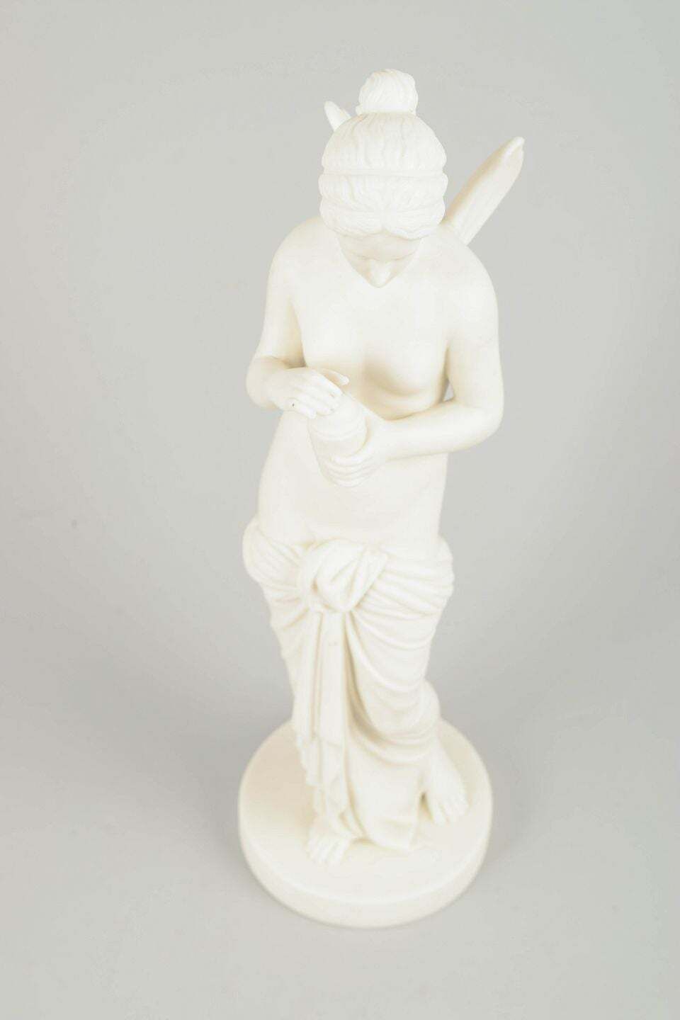 Gustavsberg. Sculpture en biscuit « Psyche » d'après Bertel Thorvaldsen. Vers 1900 photo furniture