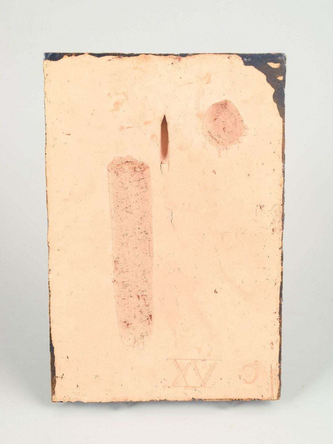 Europese studiokeramist. Abstract wandreliëf in steengoed. Jaren 1970. photo Kunst