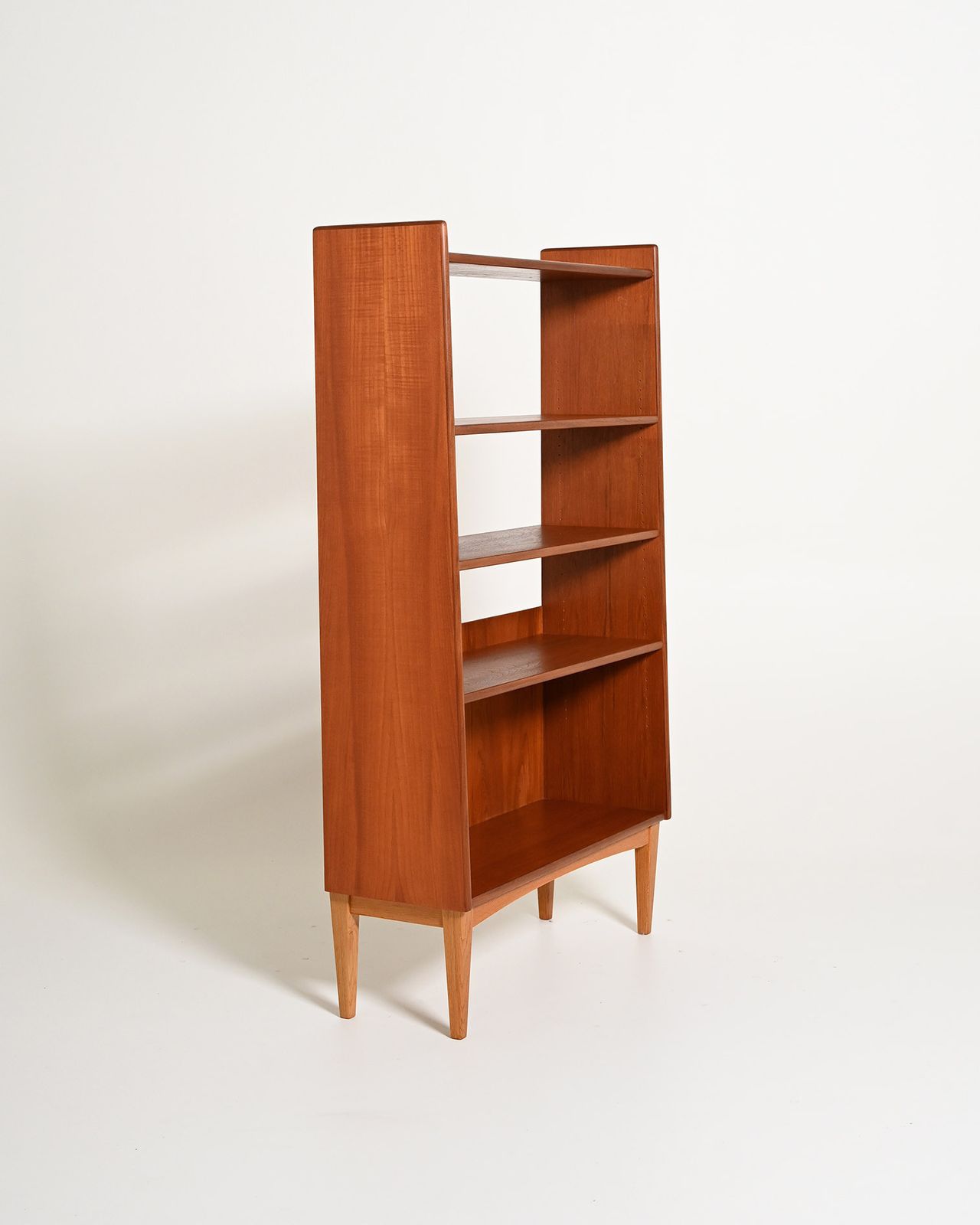 Teakhouten Boekenkast van Bränntorps, ca. jaren 1950 1960 photo Meubels