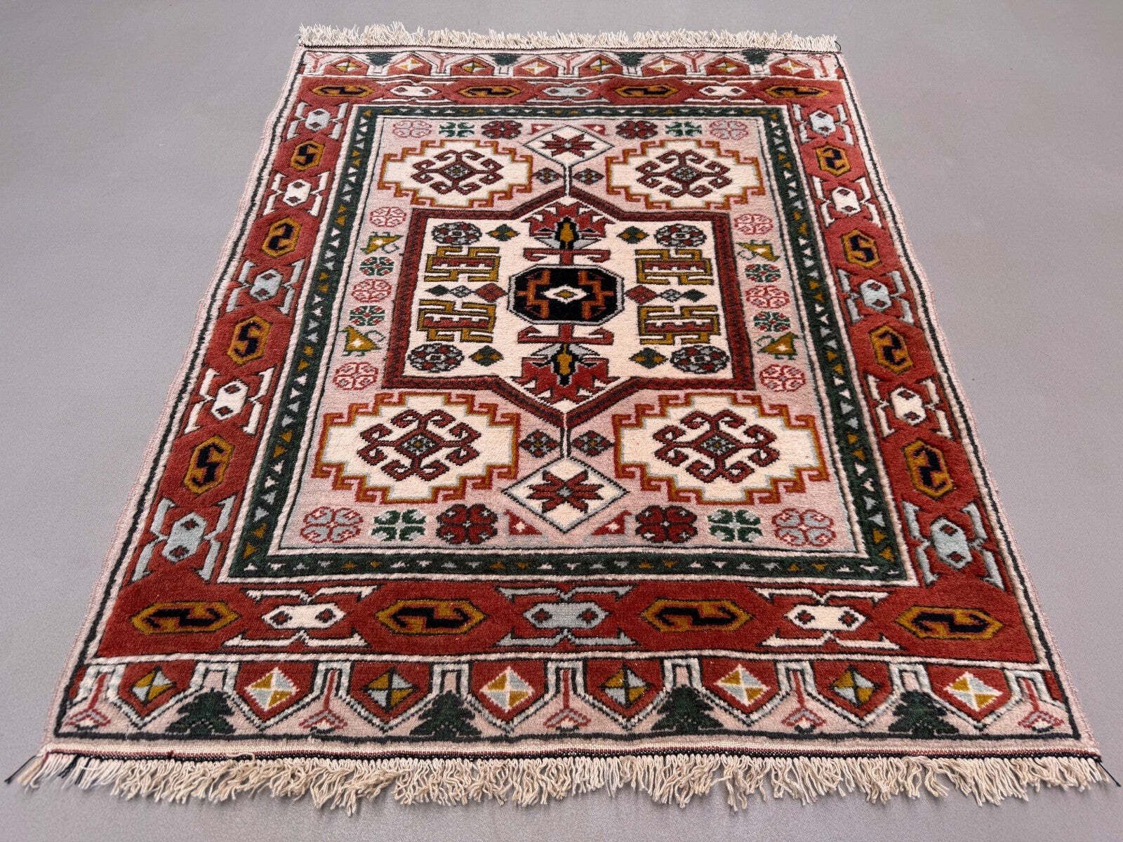 Oud Turks Kazak Tapijt 90x115 cm Vintage Tribal, Vierkant Medium photo furniture