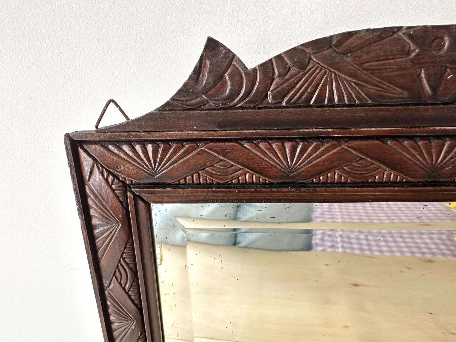 Antiek Frans houten wandkaptafel met lades, art deco spiegel met facetrand en plankje photo vintage