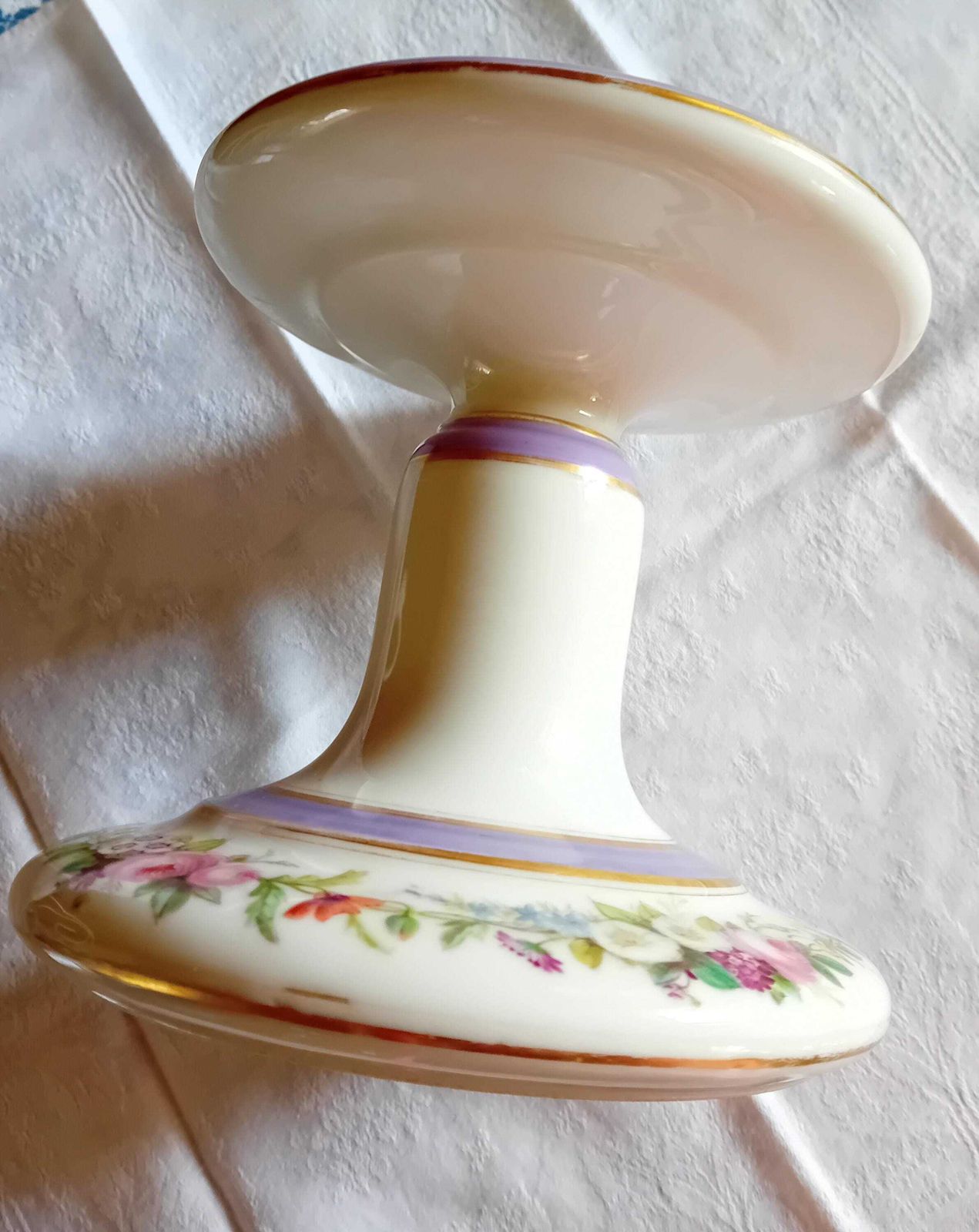 Compotier d'époque en céramique fine, pour fruits, ornements, plantes et gâteaux photo vintage