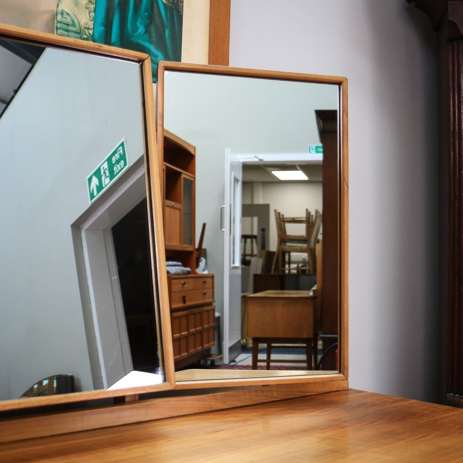 Alfred Cox Dressing Table In Walnut For Heals With Triple Square Mirrors. photo vintage