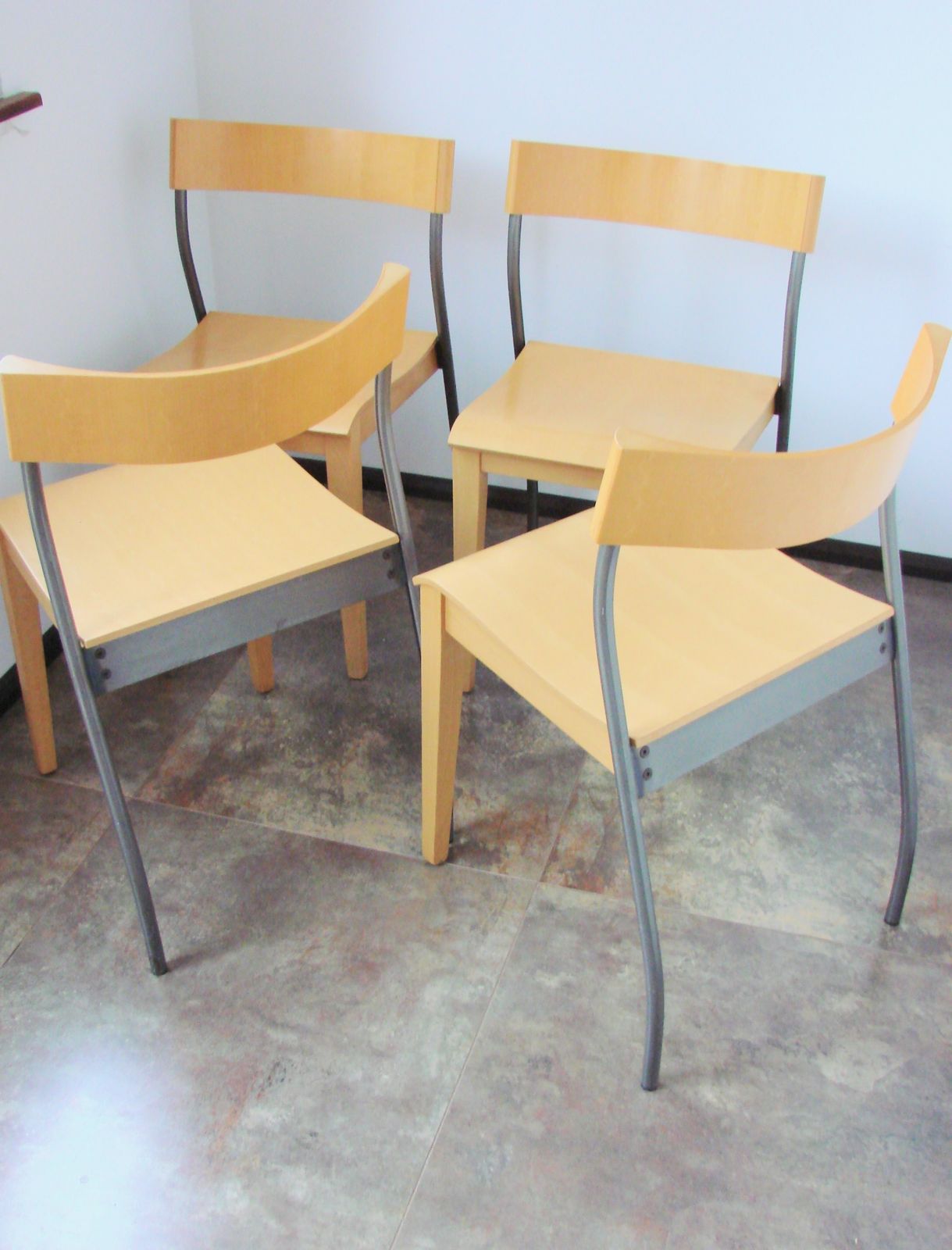 photo vintage Set van 4 Ikea Nordisk stoelen, Tina Christensen, jaren 1990