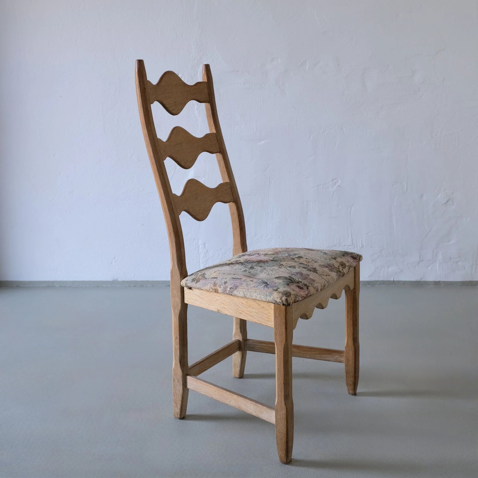 4 Ladder Back Eetkamerstoelen van Henning Kjaernulf, Denemarken, jaren 1950 photo buy