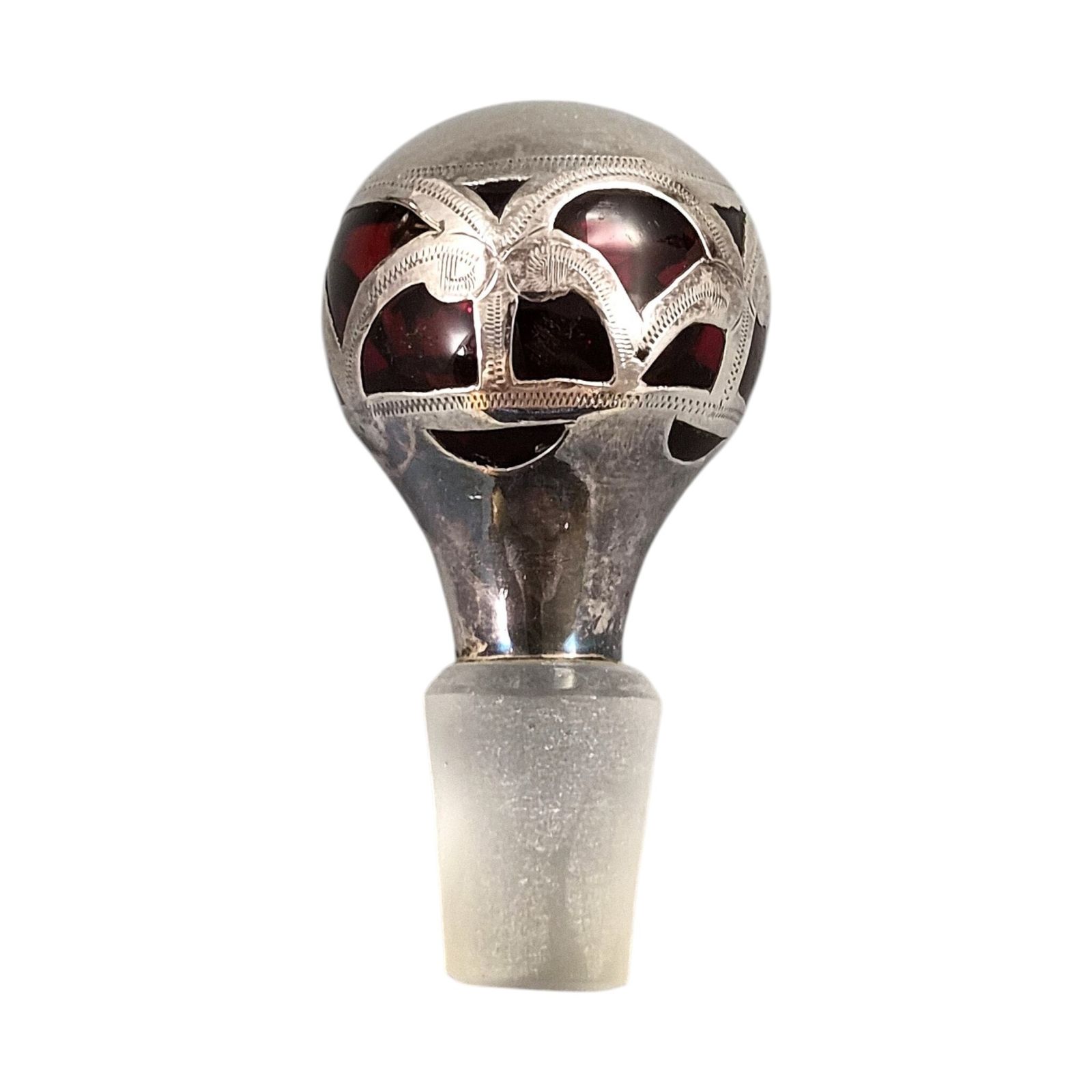 photo vinterior Gorham & Laugharne Robijnrood Glas en Zilver Vanity Ensemble, ca. 1900/ca. jaren 1980
