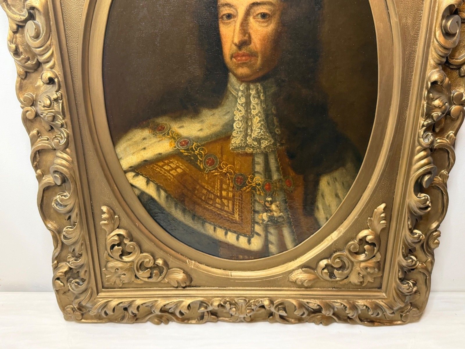 Groot 18e-eeuws olieverfportret van de koninklijke koning Willem III in koninklijke gewaden, de Orde van de Kouseband dragend, naar Godfrey Kneller photo Kunst