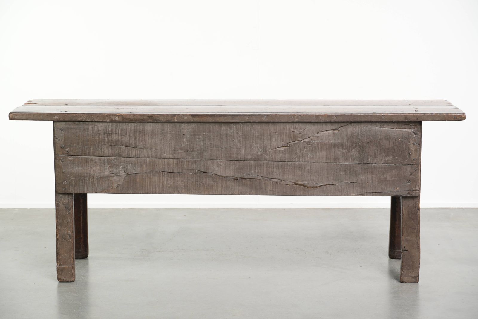 Robuust antiek dressoir in Engelse stijl, 19e eeuw, met landelijke uitstraling en mooie patina. photo 2058.0