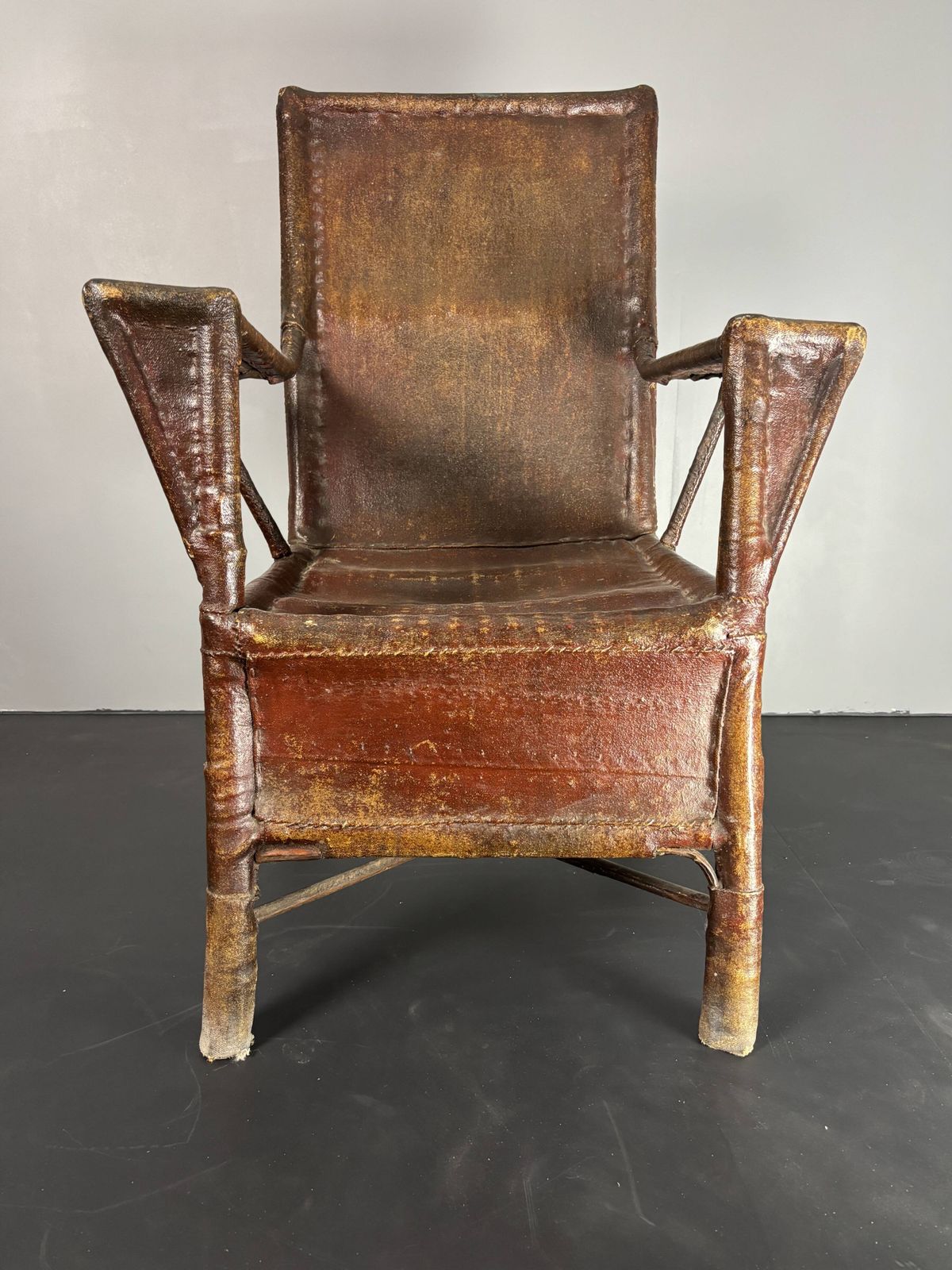 Fauteuil colonial Art Déco en rotin, revêtement en toile cirée, années 1920 photo vintage