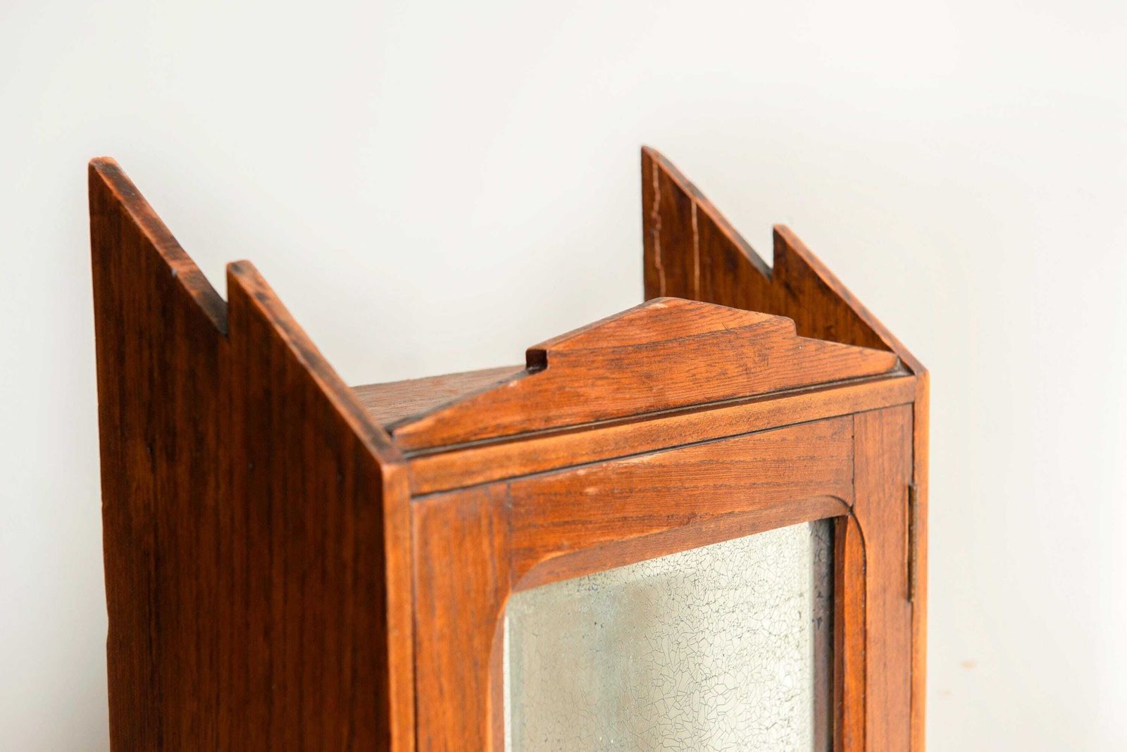 Armoire murale d'époque, miroir tacheté - chêne rustique, cabinet de toilette et de salle de bains photo for sale