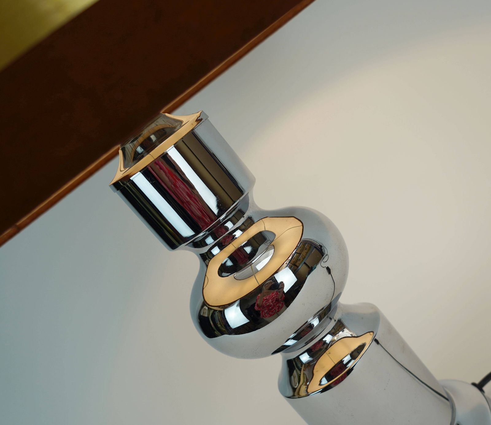 334.0 Lampe de table Aro Leuchten, base en chrome, abat-jour en velours brun, années 1970 photo