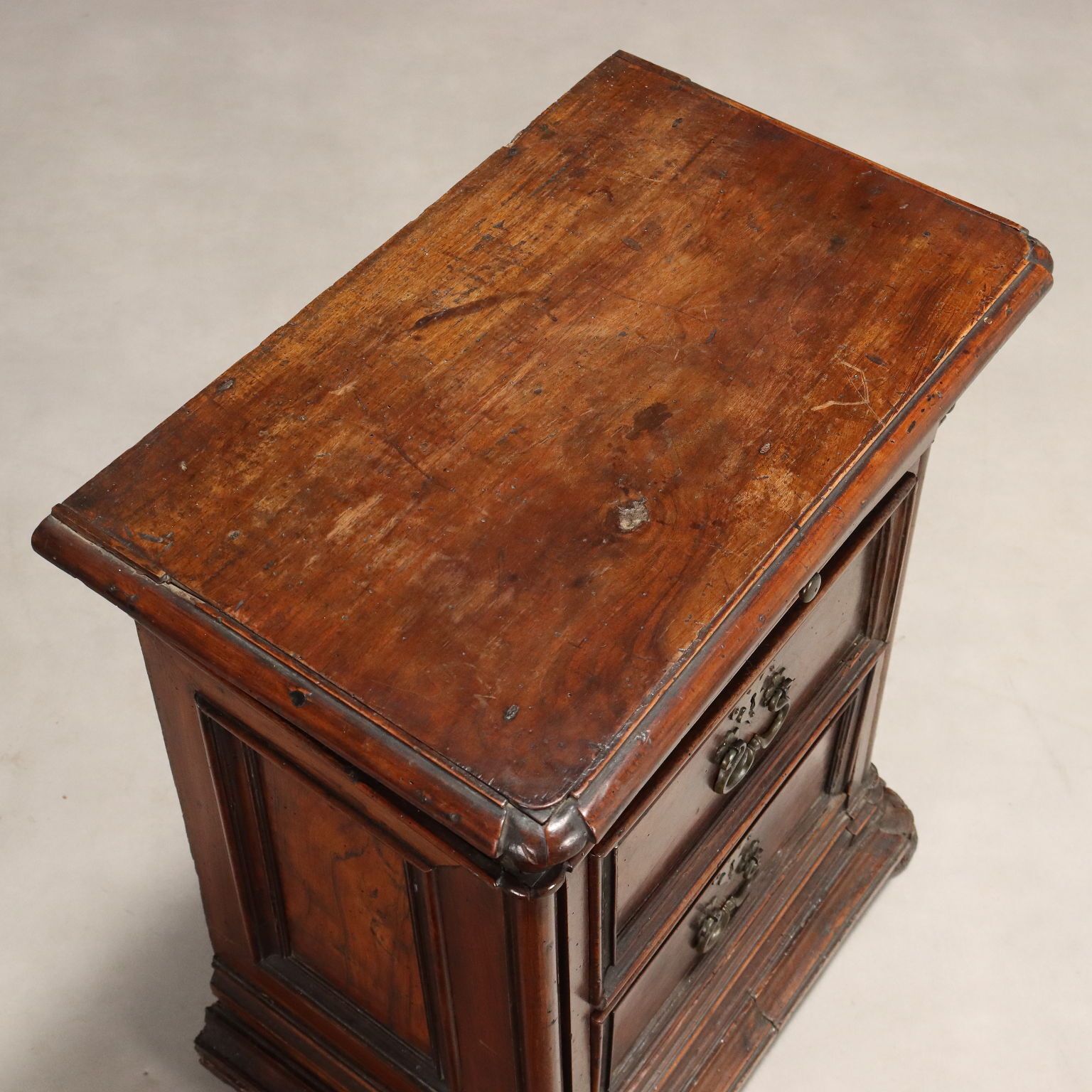 photo furniture Antique Bedside Table Walnut Fir Italy XVII Century
