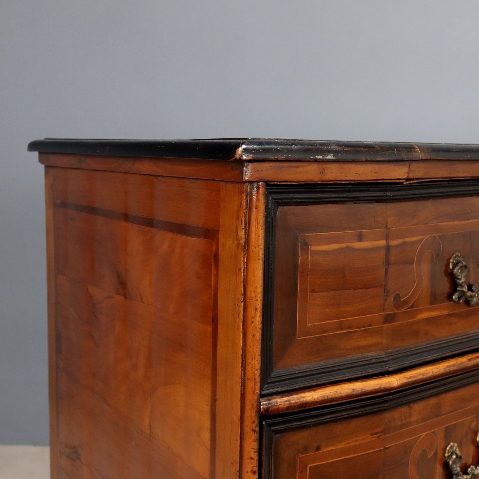 Antique Chest Of Drawers Baroque 3 Drawers Italy XVIII Century photo Furniture