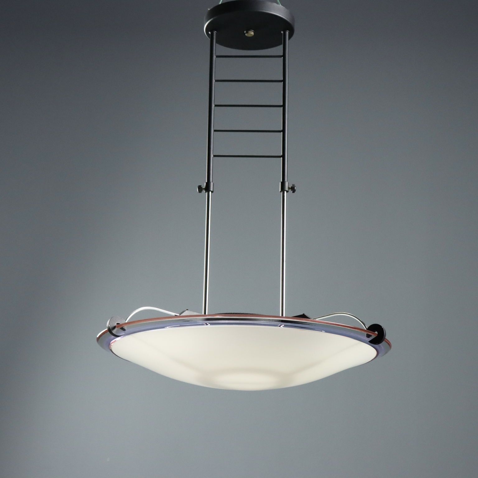 photo furniture Lustre à éclairage halogène indirect, années 1980